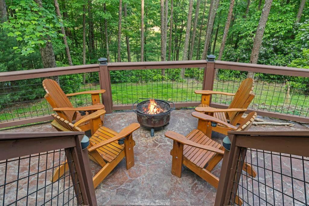 Lakeside Retreat Hot Tub Fishing Hiking 엘리제이 외부 사진