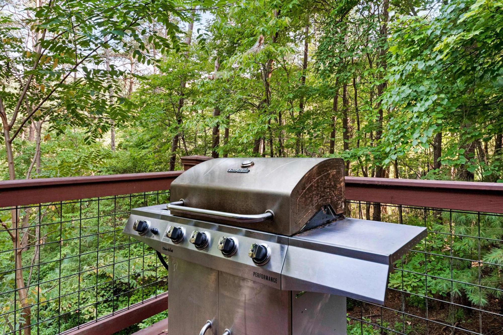 Lakeside Retreat Hot Tub Fishing Hiking 엘리제이 외부 사진